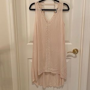 ASTR Cream Sleeveless high-low dress Size Small